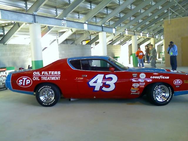 Petty car at ATL tack March 08